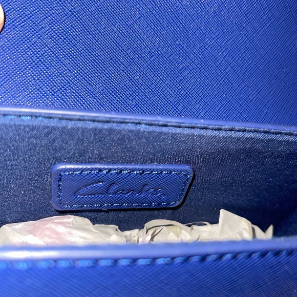 Clarks - Picture 6 of 7